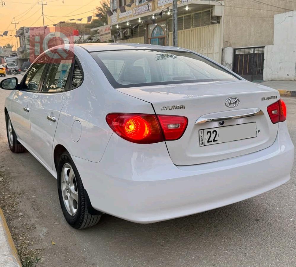 هیوندای ئەلەنترا